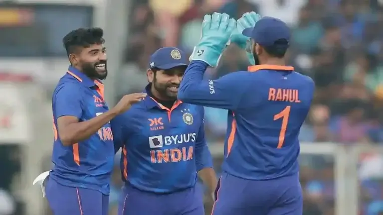 India vs Sri Lanka 3rd ODI: Kohli, Gill and Siraj Demolish Sri Lanka by 317 Runs
